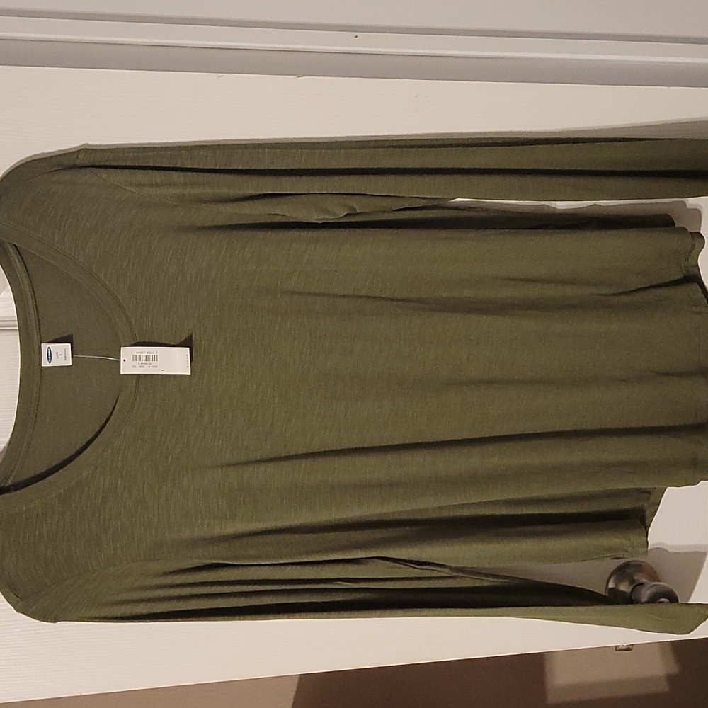 Old Navy long sleeve large